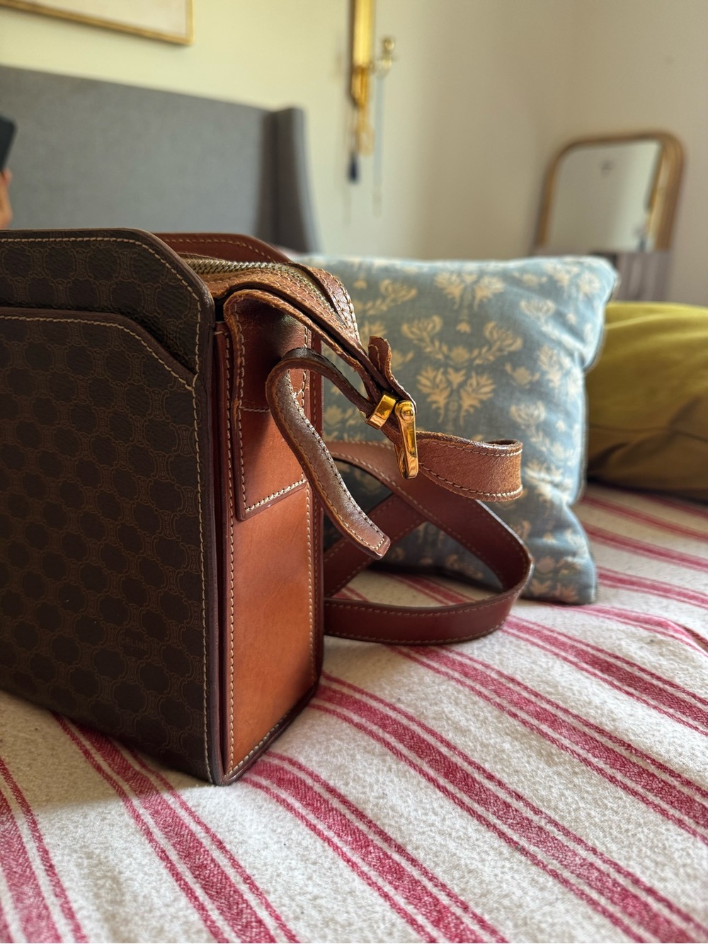 Celine vintage Brown Monogram Crossbody Bag with Gold Hardware - Picture 6 of 10